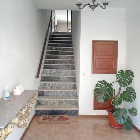 Oda ve Kahvaltı Local Angel's